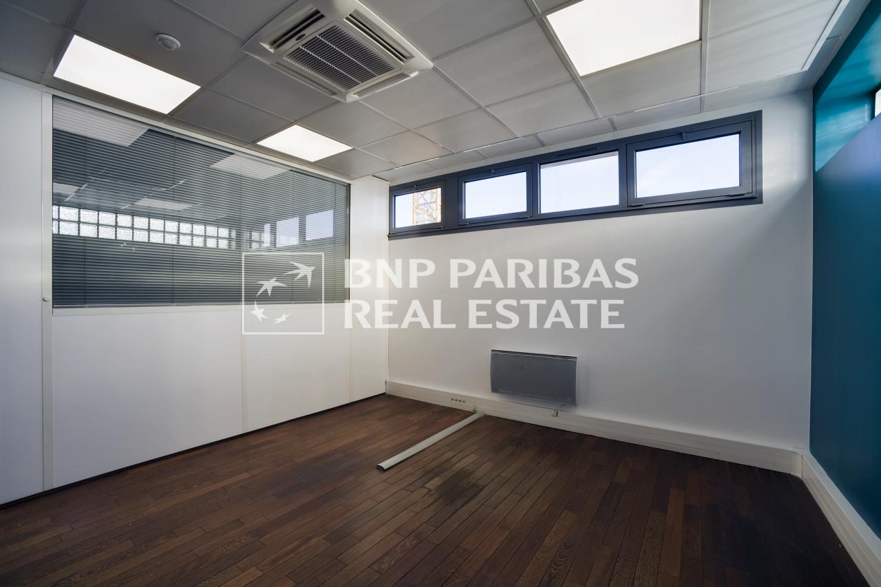 Bureau Châtillon 163m² Location bureau Châtillon Hauts-de-Seine OLBUR2202587 2